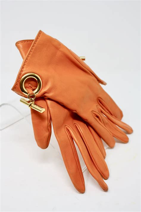 vintage hermes gloves with chain|Vintage Hermès Gloves .